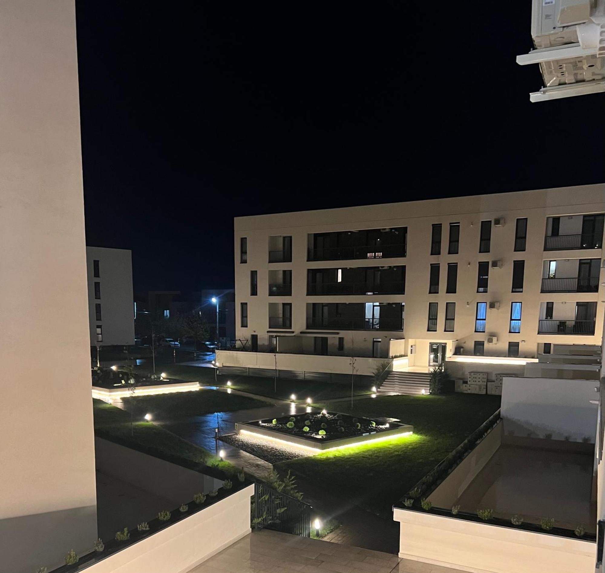 Modern Apartment In Timisoara Esterno foto