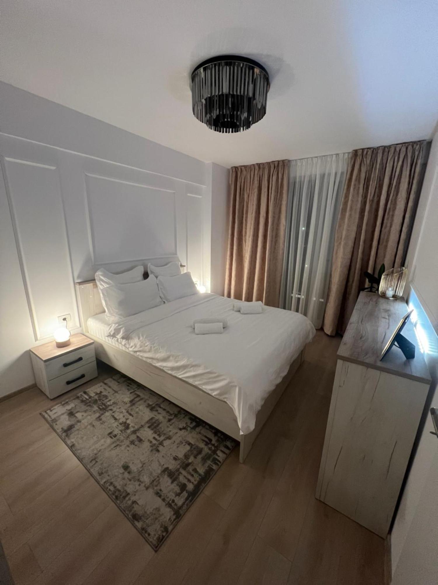 Modern Apartment In Timisoara Esterno foto